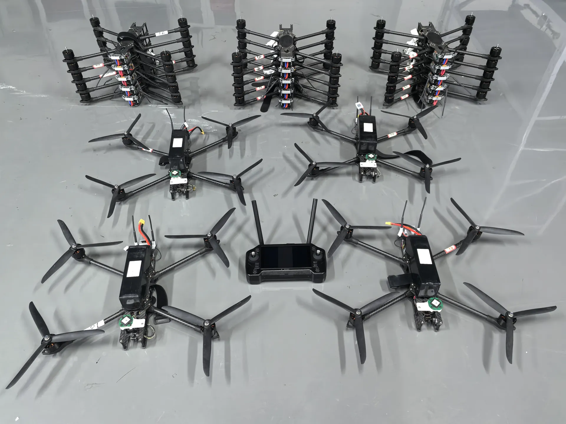 Star United Flight Control UAV — Swarm Intelligence